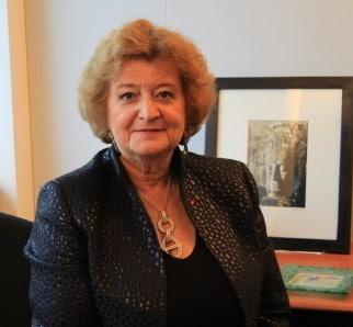 Mme Jocelyne Canetti